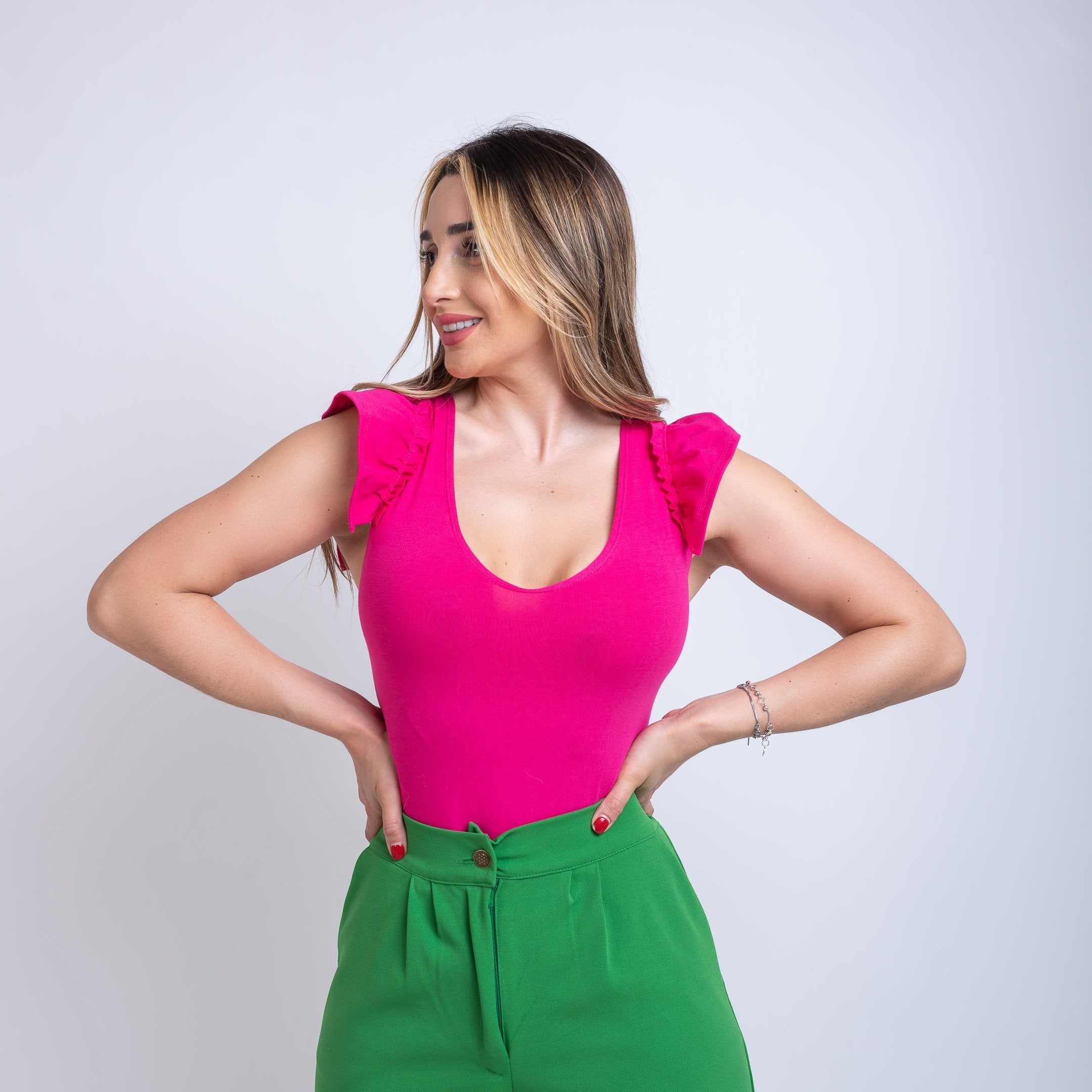 BODY MAGDA ESCOTE EN V