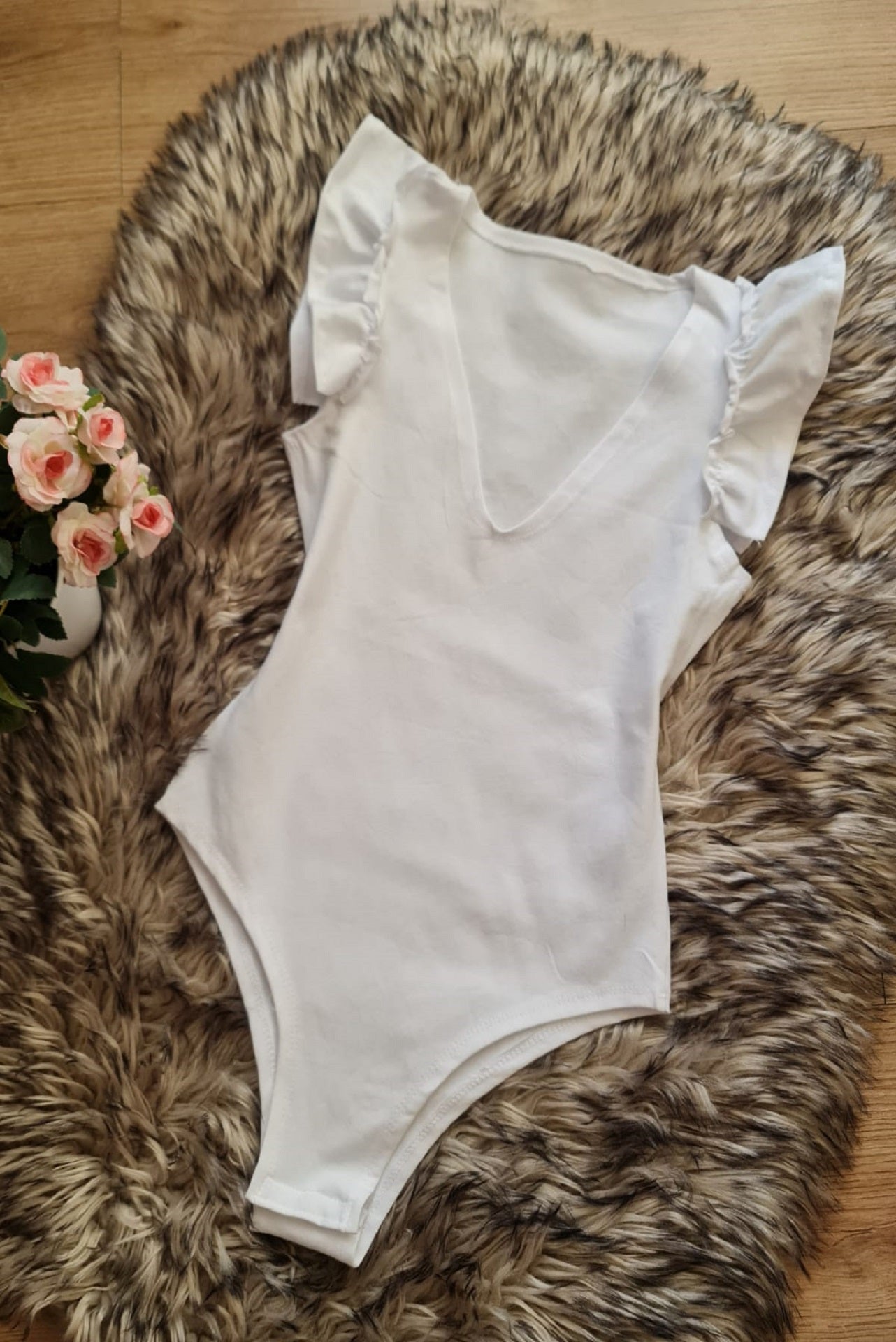 BODY MAGDA ESCOTE EN V