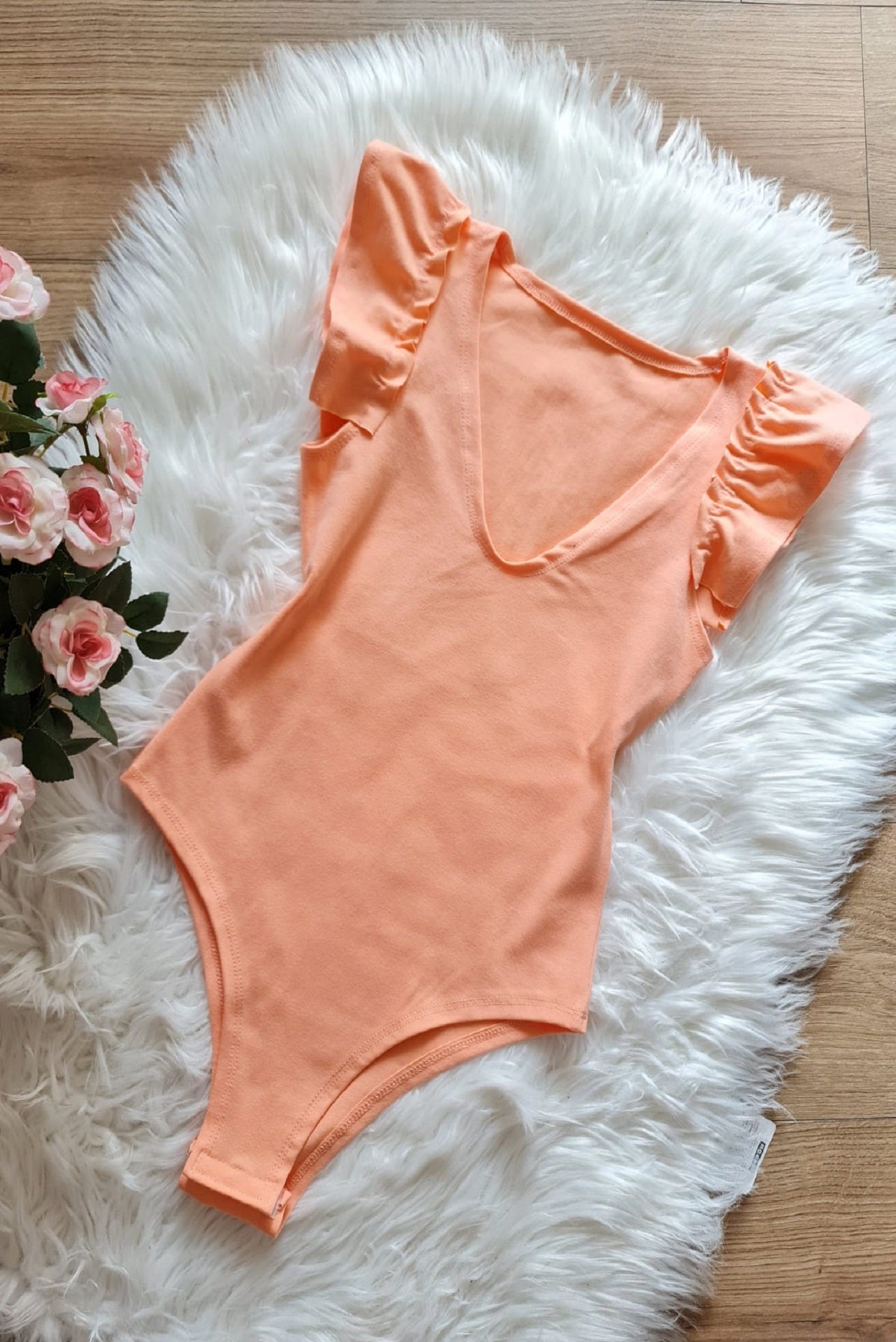 BODY MAGDA ESCOTE EN V